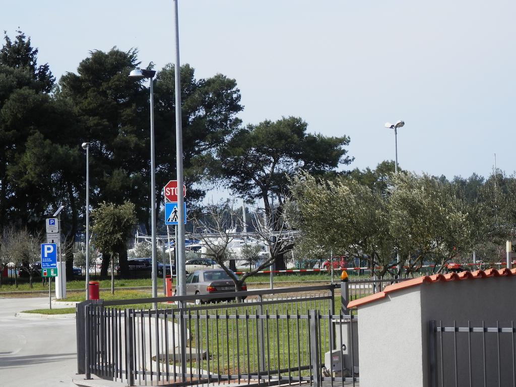 Apartments Nautica II Novigrad Istria 객실 사진